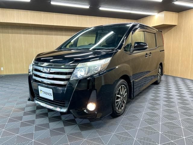 2015 Toyota Noah Si